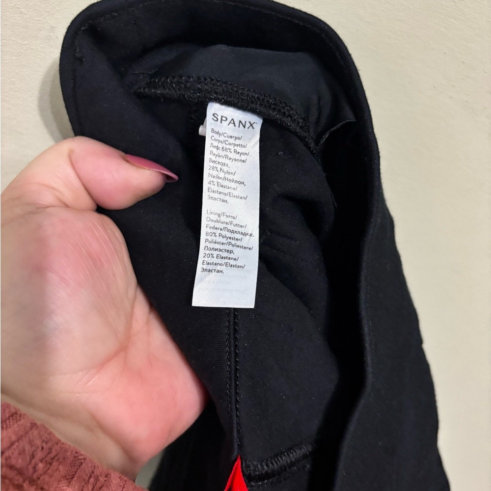 Spanx SZ SM The Perfect Black Pants Four-Pocket Ankle Pants 20202R Black - Picture 8 of 8
